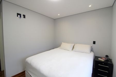 Apartamento à venda com 83m², 3 quartos e 2 vagas Apartamento à venda com 83m², 3 quartos e 2 vagasQuarto 3