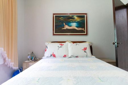 Casa à venda com 90m², 2 quartos e 2 vagasQuarto 1