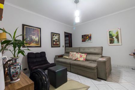 Casa à venda com 90m², 2 quartos e 2 vagasSala