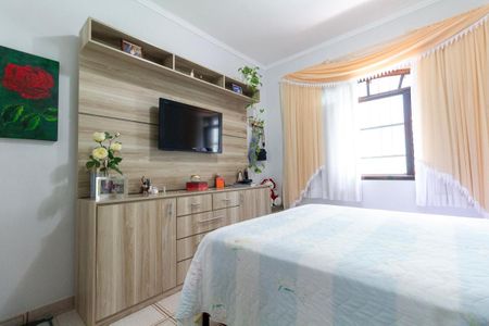 Casa à venda com 90m², 2 quartos e 2 vagasQuarto 1