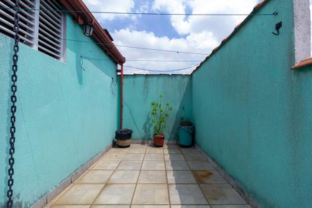 Casa à venda com 90m², 2 quartos e 2 vagasVaranda