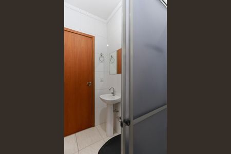 Casa para alugar com 38m², 2 quartos e sem vagaBanheiro