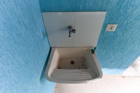 Casa para alugar com 38m², 2 quartos e sem vagaÁrea de serviço