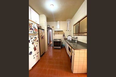 Apartamento à venda com 165m², 3 quartos e 3 vagas