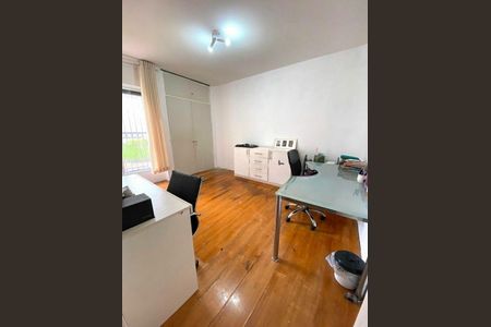 Apartamento à venda com 165m², 3 quartos e 3 vagas