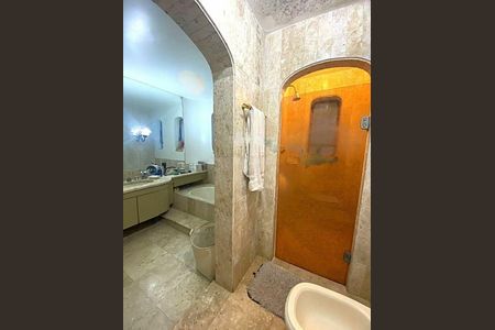 Apartamento à venda com 165m², 3 quartos e 3 vagas