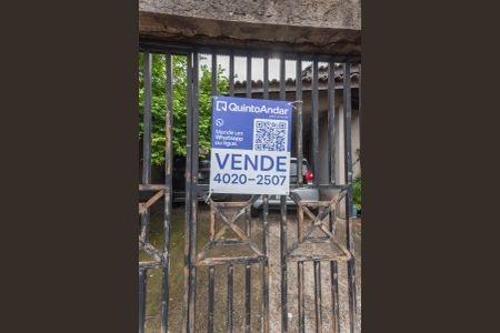 Casa à venda com 230m², 4 quartos e 4 vagasPlaquinha