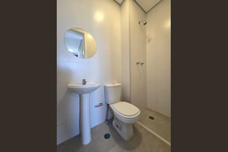 Apartamento para alugar com 135m², 2 quartos e 2 vagas Apartamento para alugar com 135m², 2 quartos e 2 vagasBanheiro de serviço