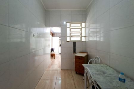Casa de condomínio para alugar com 65m², 1 quarto e 1 vagaCozinha 