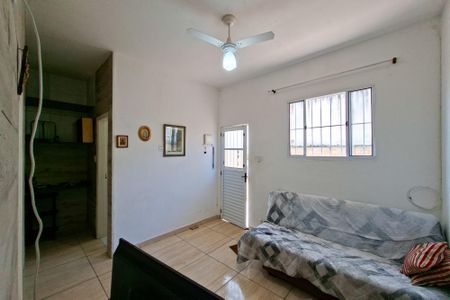 Casa de condomínio para alugar com 65m², 1 quarto e 1 vagaSala