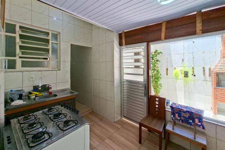 Casa de condomínio para alugar com 65m², 1 quarto e 1 vagaCozinha 