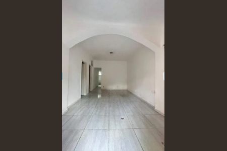 Casa para alugar com 4 quartos, 110m² em Glória, Belo Horizonte