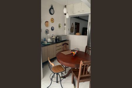 Apartamento à venda com 100m², 3 quartos e sem vagaCozinha