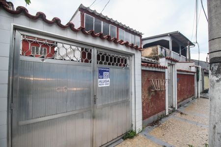 Casa para alugar com 170m², 2 quartos e 4 vagasFachada