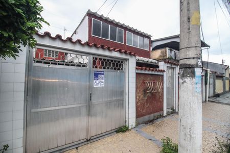 Casa para alugar com 170m², 2 quartos e 4 vagasFachada