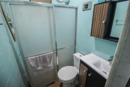 Casa para alugar com 170m², 2 quartos e 4 vagasBanheiro