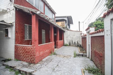 Casa para alugar com 170m², 2 quartos e 4 vagasQuintal