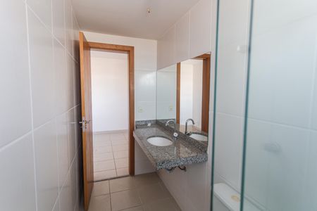 Apartamento à venda com 56m², 2 quartos e 1 vaga Apartamento à venda com 56m², 2 quartos e 1 vagaBanheiro da Suíte