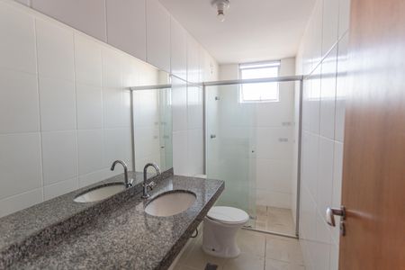 Apartamento à venda com 56m², 2 quartos e 1 vaga Apartamento à venda com 56m², 2 quartos e 1 vagaBanheiro da Suíte