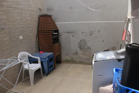 Casa à venda com 125m², 3 quartos e 4 vagasEspaço Gourmet e lavanderia 