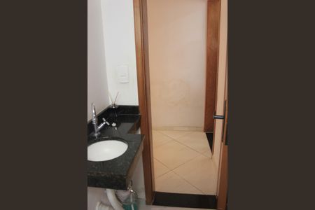 Casa à venda com 125m², 3 quartos e 4 vagasLavabo 