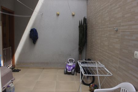 Casa à venda com 125m², 3 quartos e 4 vagasEspaço Gourmet e lavanderia 