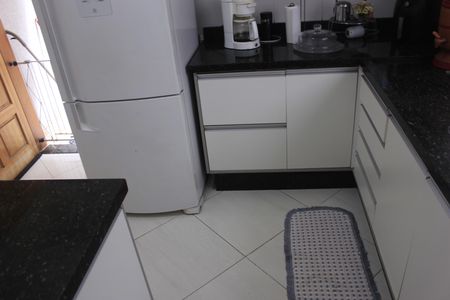 Casa à venda com 125m², 3 quartos e 4 vagasCozinha 