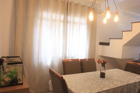 Casa à venda com 125m², 3 quartos e 4 vagasSala de jantar 