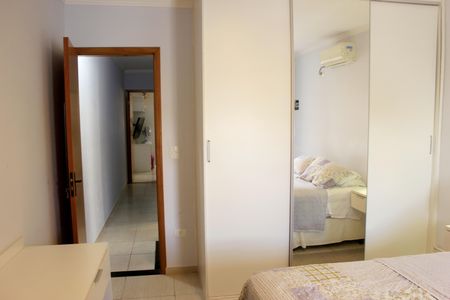 Casa à venda com 125m², 3 quartos e 4 vagasSuíte 3