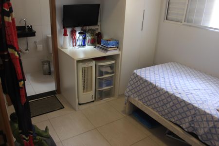 Casa à venda com 125m², 3 quartos e 4 vagasSuíte 2