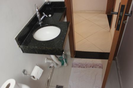Casa à venda com 125m², 3 quartos e 4 vagasLavabo 