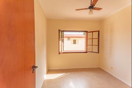 Casa à venda com 250m², 4 quartos e 4 vagasQuarto 2