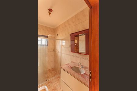 Casa à venda com 250m², 4 quartos e 4 vagasBanheiro