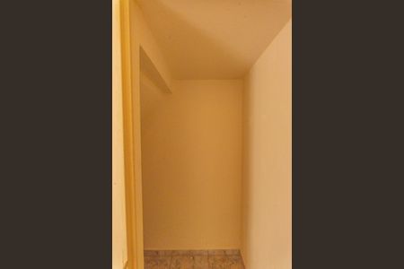 Casa à venda com 250m², 4 quartos e 4 vagasCasa 2- Sala