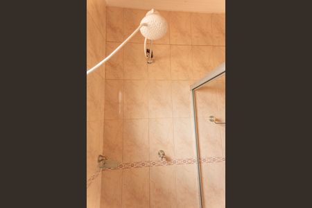 Casa à venda com 250m², 4 quartos e 4 vagasBanheiro