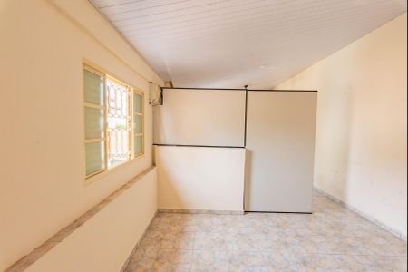 Casa à venda com 250m², 4 quartos e 4 vagasCasa 2- Salão