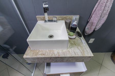 Casa para alugar com 90m², 3 quartos e 2 vagasBanheiro 2