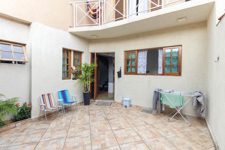 Casa para alugar com 90m², 3 quartos e 2 vagasQuintal