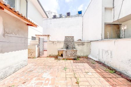 Casa para alugar com 330m², 4 quartos e 8 vagasÁrea externa