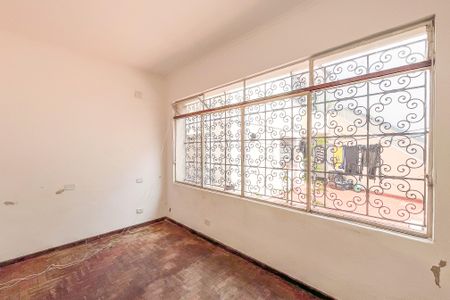 Casa para alugar com 330m², 4 quartos e 8 vagasSala