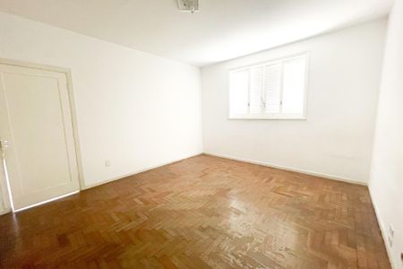 Casa para alugar com 330m², 4 quartos e 8 vagasQuarto 4