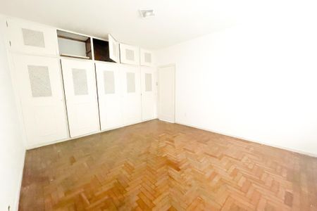 Casa para alugar com 330m², 4 quartos e 8 vagasQuarto 4