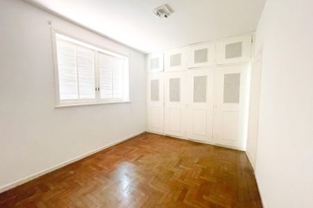 Casa para alugar com 330m², 4 quartos e 8 vagasQuarto 4