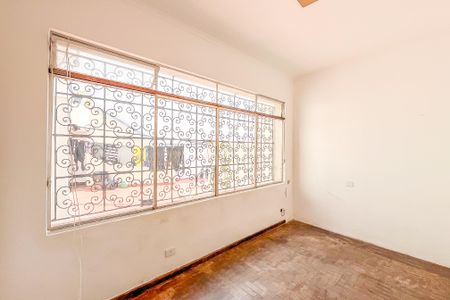 Casa para alugar com 330m², 4 quartos e 8 vagasSala