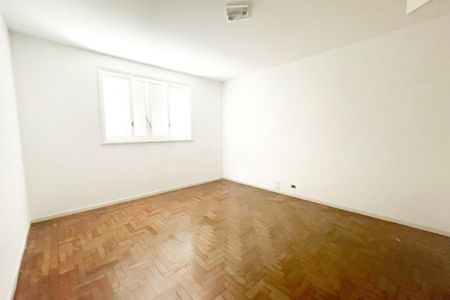 Casa para alugar com 330m², 4 quartos e 8 vagasQuarto 4