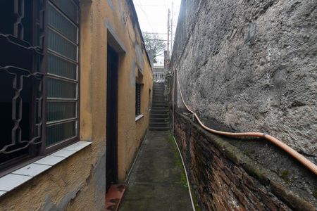 Casa à venda com 155m², 4 quartos e 1 vagaCorredor externo