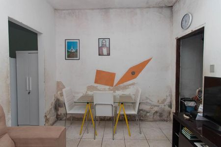 Casa à venda com 155m², 4 quartos e 1 vagaSala casa 2