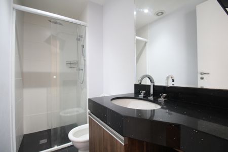 Apartamento para alugar com 67m², 2 quartos e 1 vagaBanheiro 