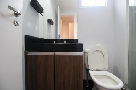 Apartamento para alugar com 67m², 2 quartos e 1 vagaBanheiro 