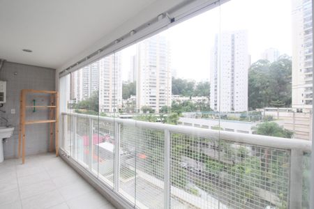 Apartamento para alugar com 67m², 2 quartos e 1 vagaVaranda